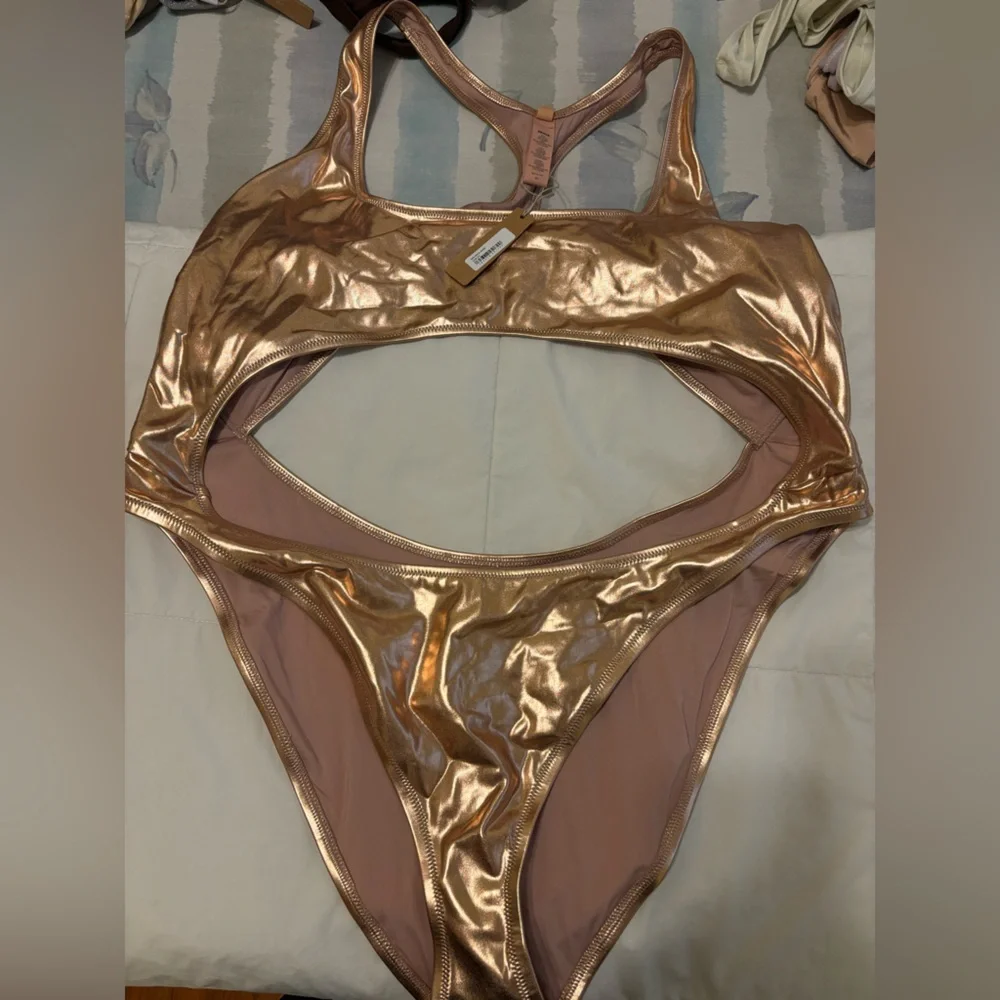 SKIMS Metallic Swim Cut Out Monokini in Champagne Rose Gold NWT
